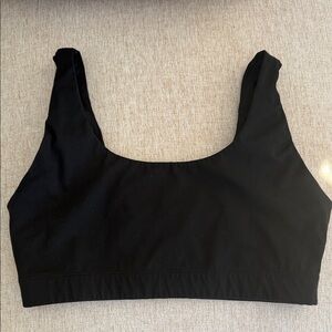 Everlane Perform Black Sports Bra